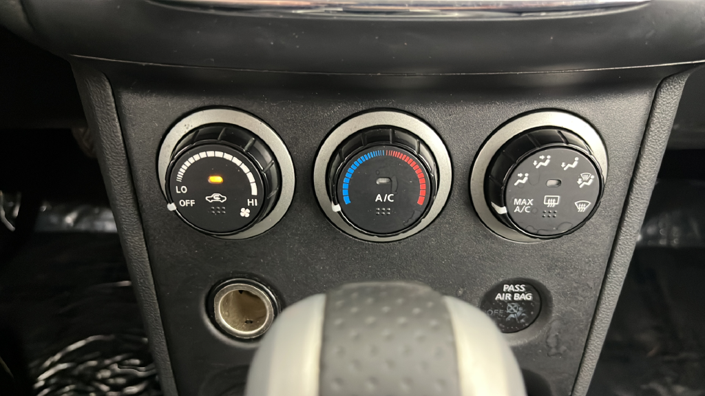 2013 Nissan Rogue S - Photo 33