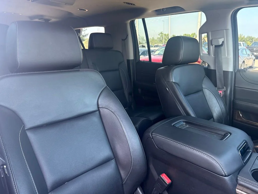 Used 2019 White Chevrolet LT image 27