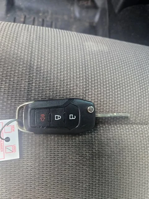 Used 2019 Gray Ford XL image 29