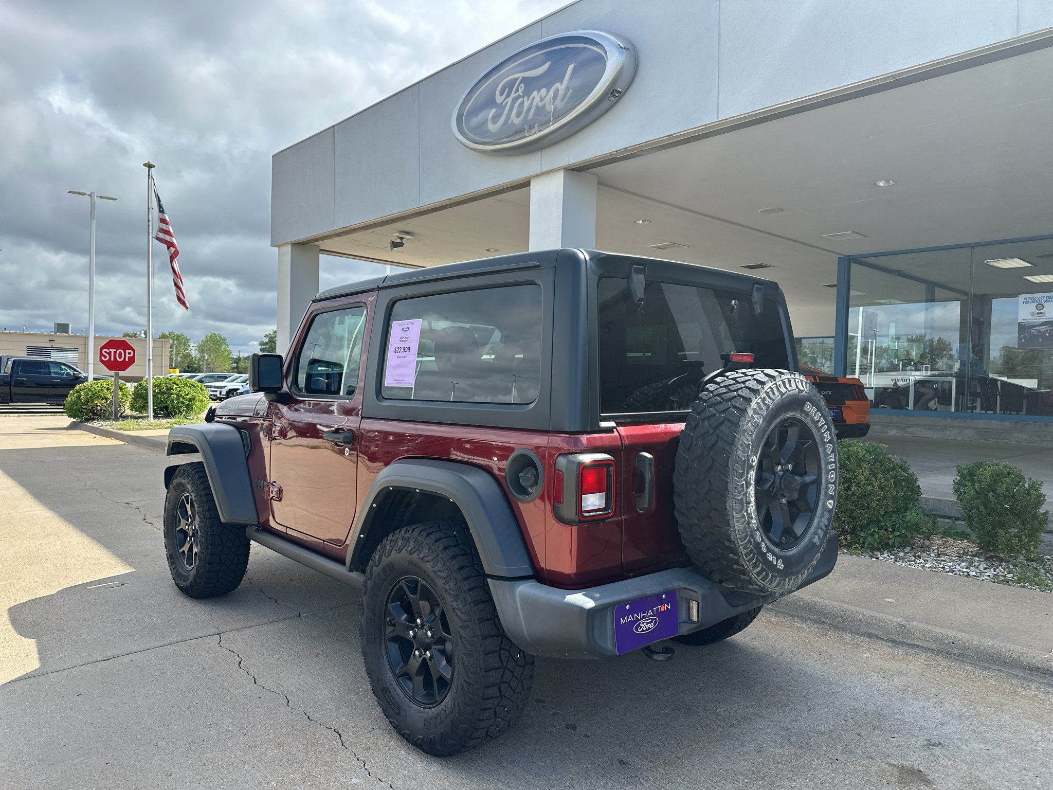Used 2021 Snazzberry Pearlcoat Jeep Willys image 11