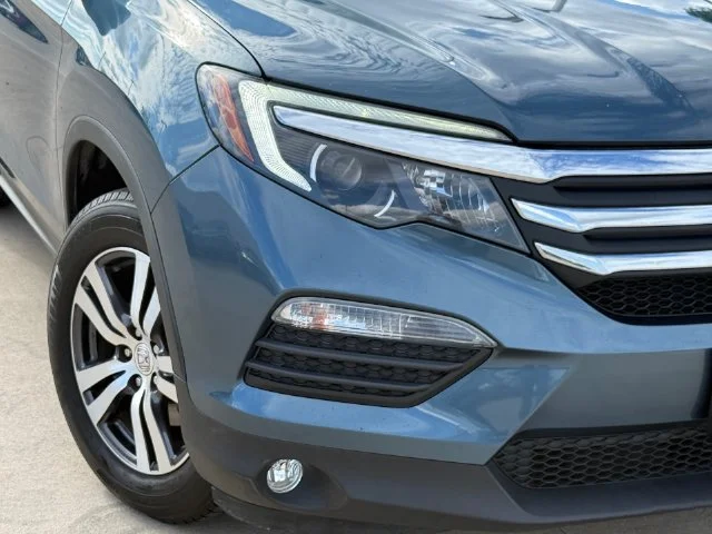 Used 2017 Modern Steel Metallic Honda EX-L image 6