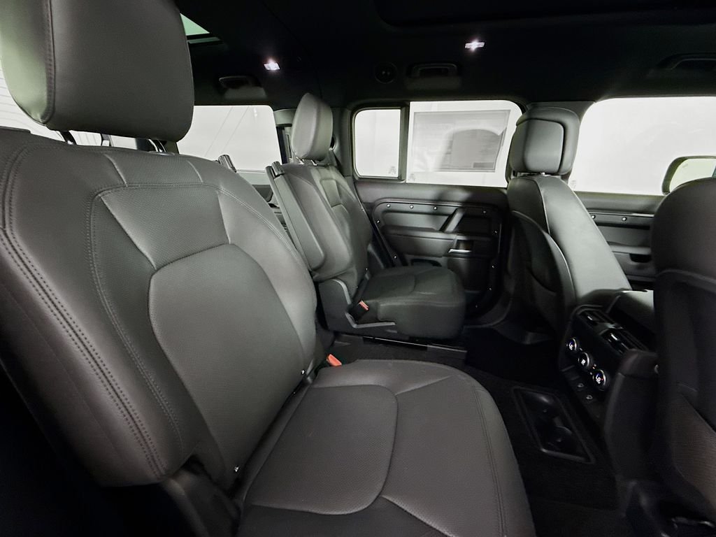 New 2025 Carpathian Grey Land Rover S image 23