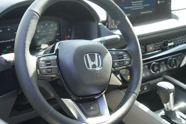 New 2026 Meteorite Gray Metallic Honda Touring image 13