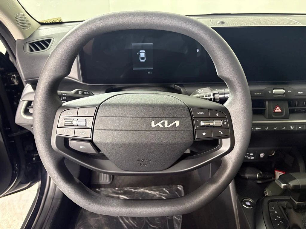 New 2026 Deep Sea Blue Kia LXS image 23