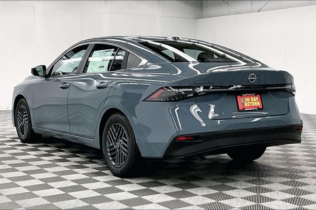 New 2026 Atlantic Gray Metallic Nissan SV image 4