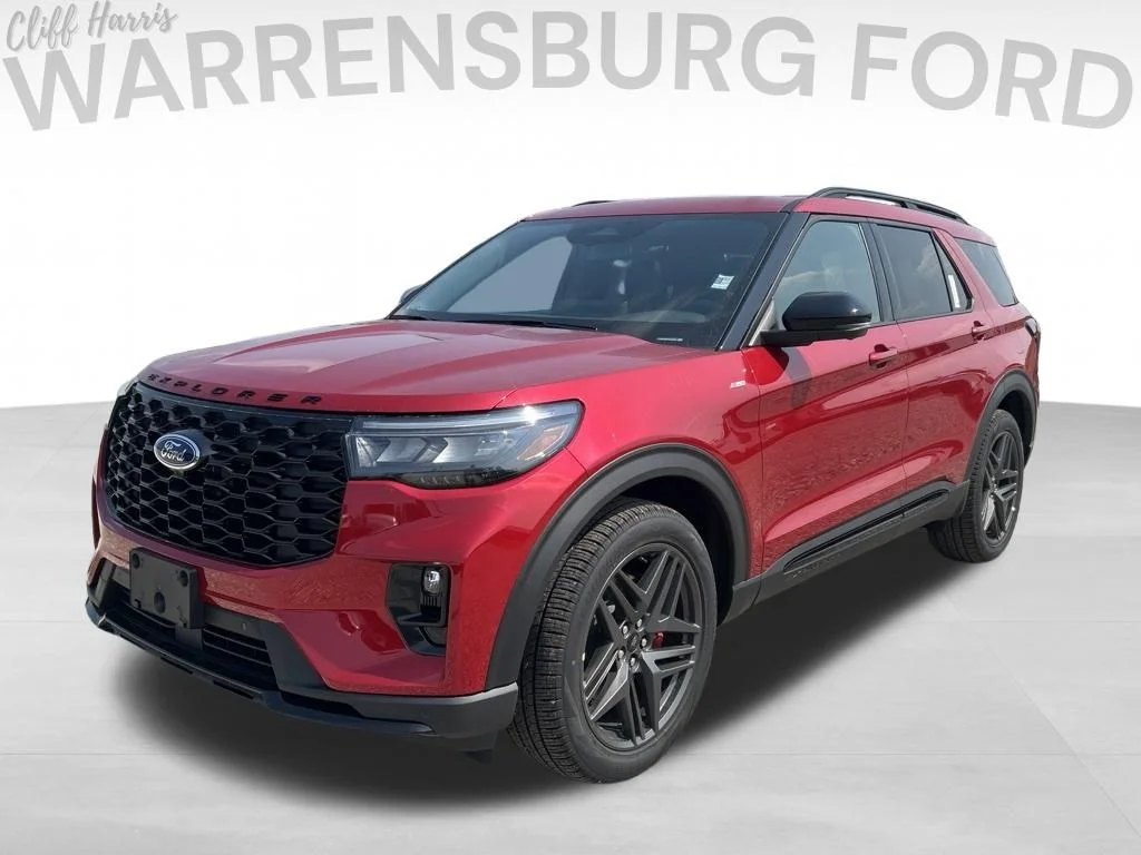 New 2026 Rapid Red Metallic Tinted Clearcoat Ford ST-Line image 3