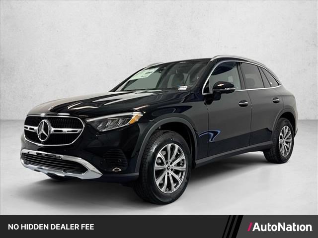 New 2026 Black Mercedes-Benz GLC 300 image 30