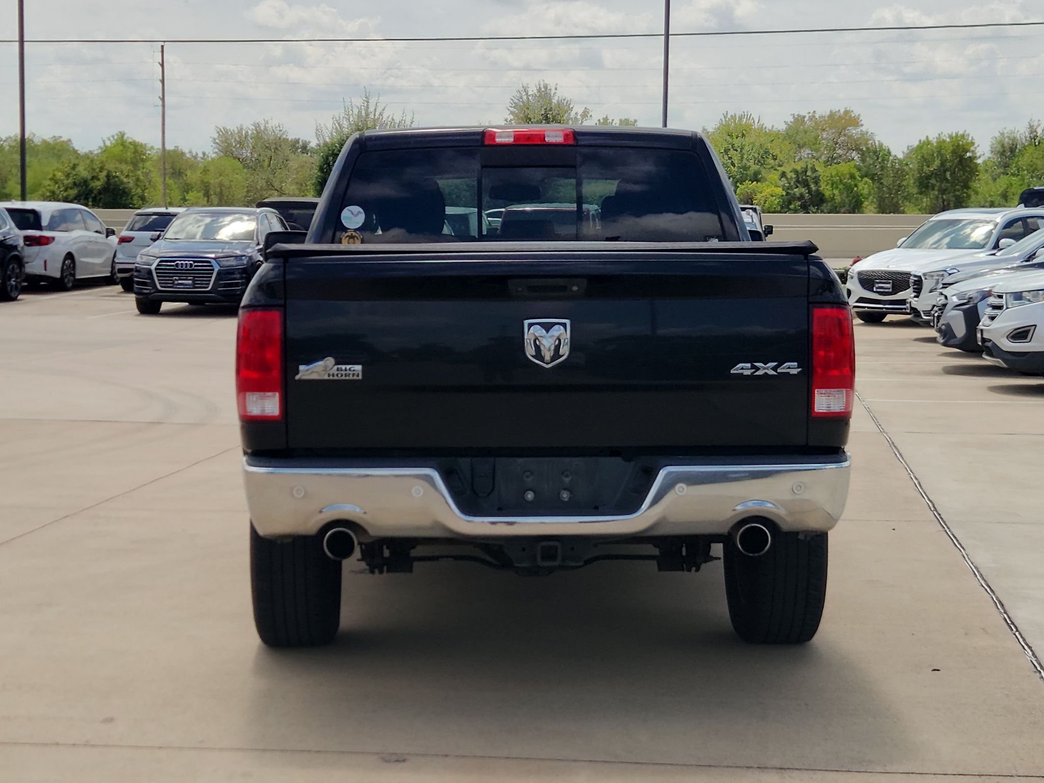 Used 2017 Brilliant Black Crystal Pearlcoat Ram Big Horn image 7