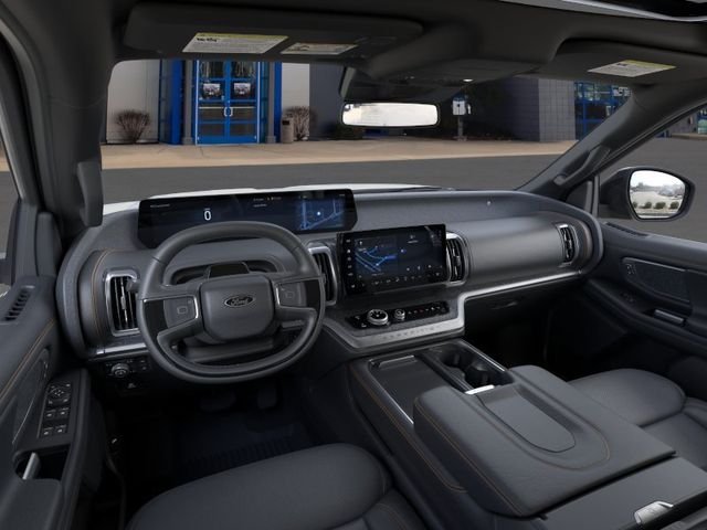 New 2025 White Ford Tremor image 9