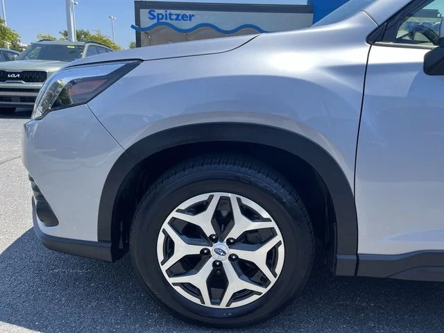 Used 2024 Silver Subaru Premium image 21