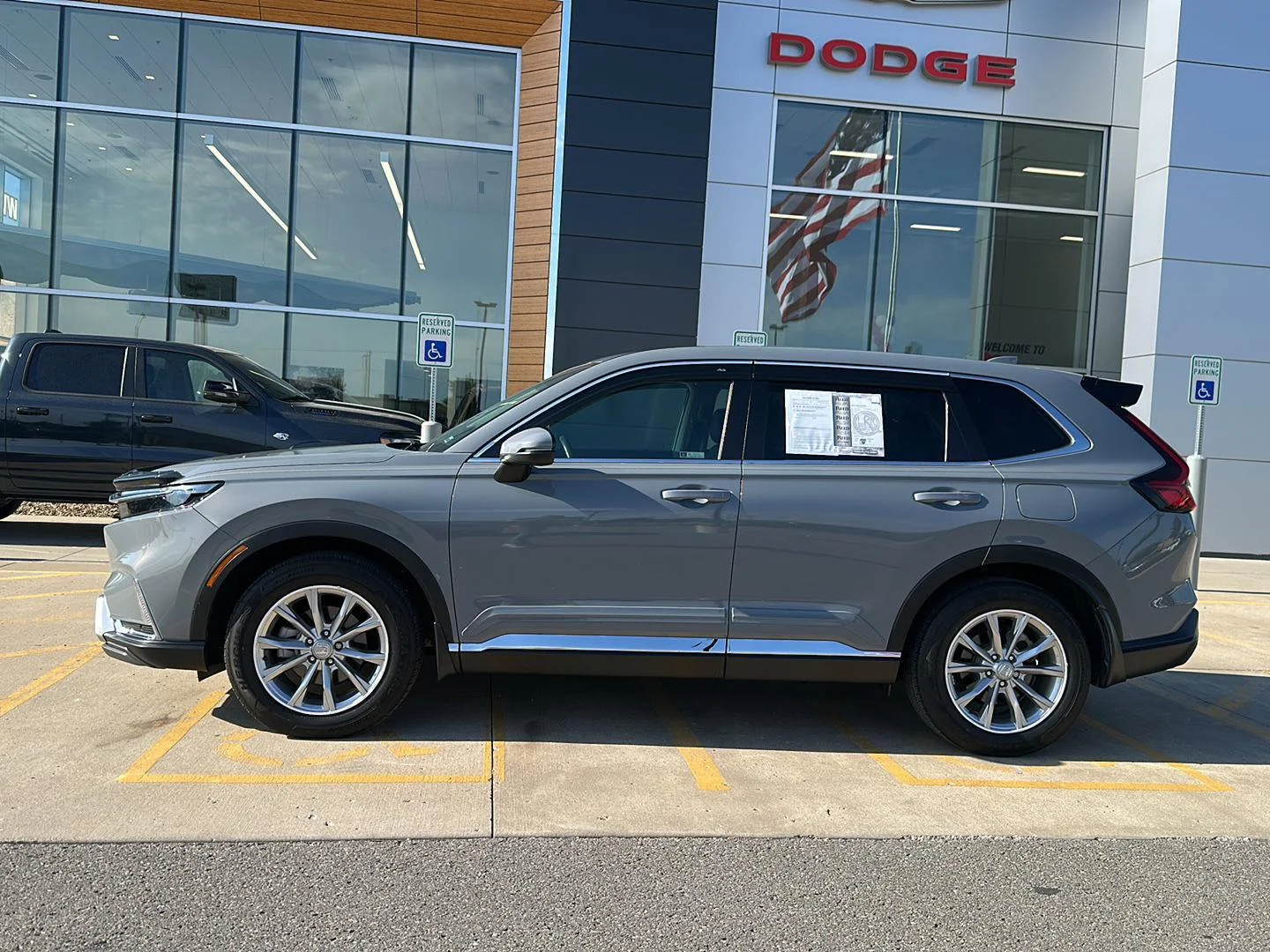 Used 2023 Honda CR-V EX-L with VIN 2HKRS4H76PH411474 for sale in Kansas City