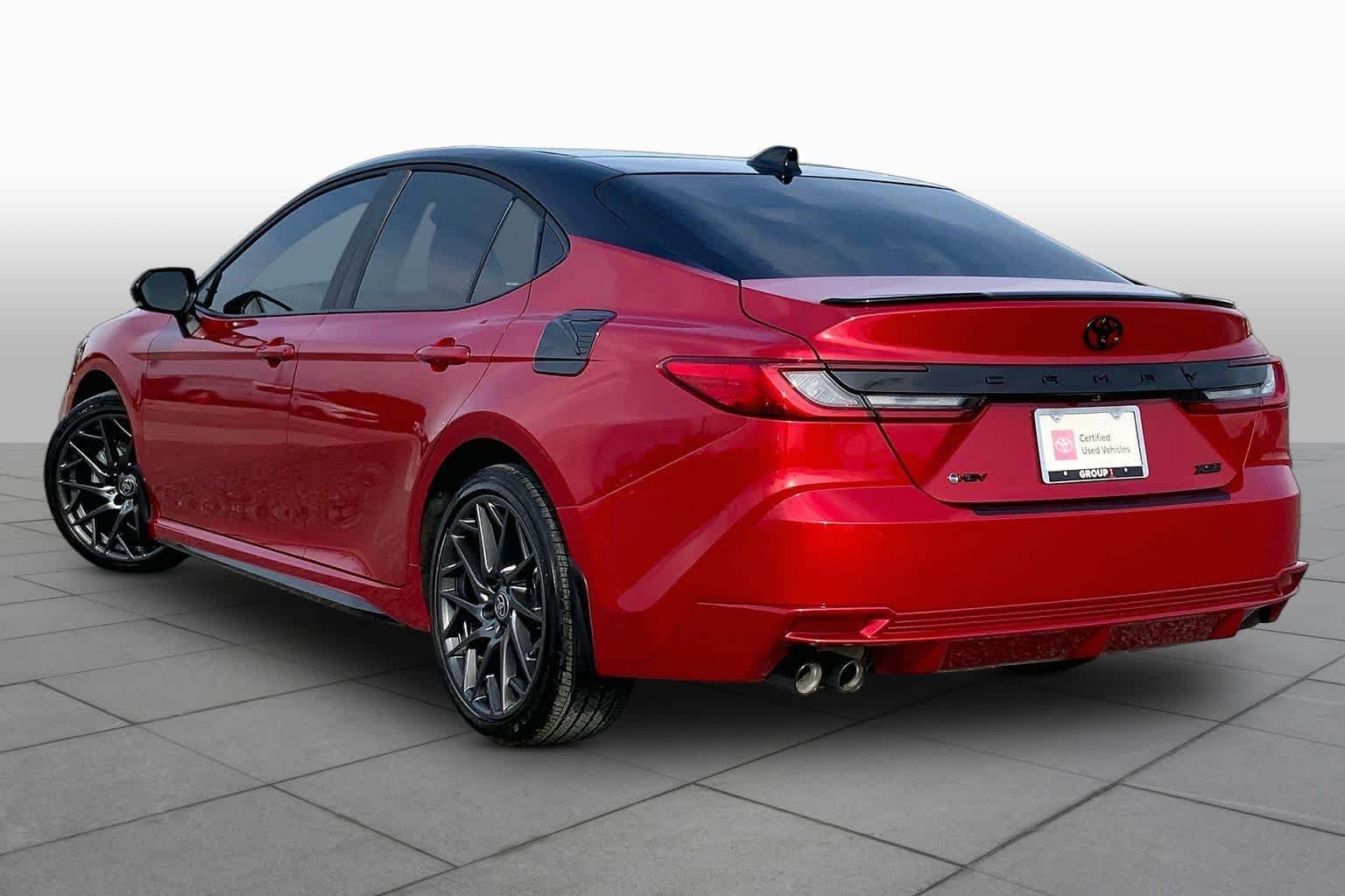 Used 2026 Supersonic Red w/Midnight Black Metallic Roof Toyota XSE image 12