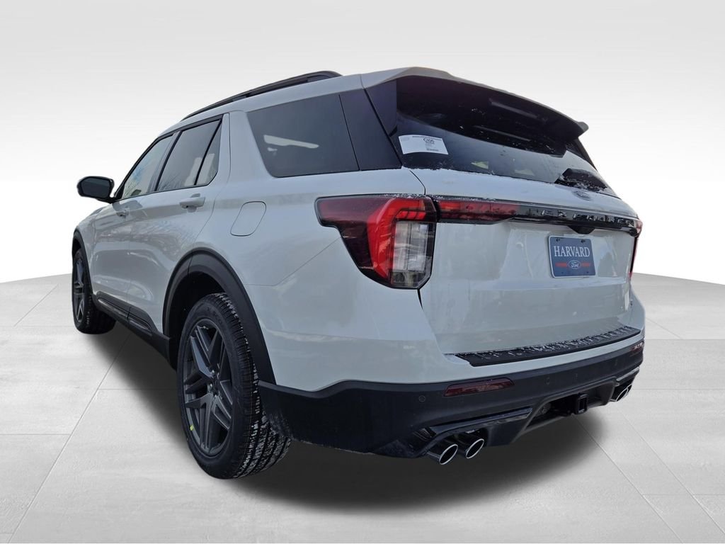 New 2026 Star White Metallic Tri-Coat Ford ST image 4