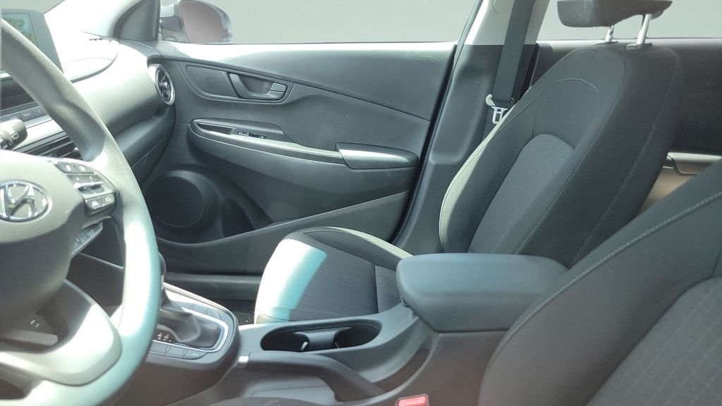 2023 Hyundai Kona SEL - Photo 10