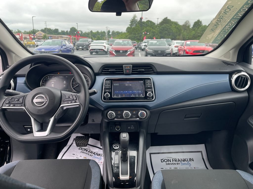 Used 2024 Black Nissan 1.6 SV image 15