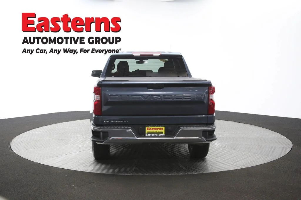 Used 2020 Gray Chevrolet LT image 35