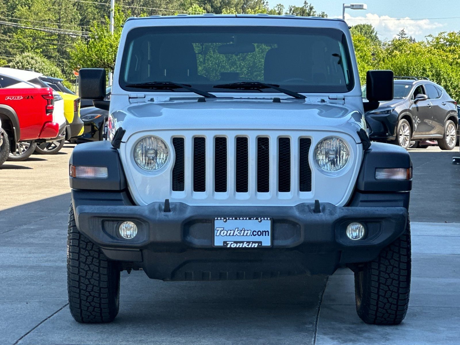 Used 2018 Bright White Clearcoat Jeep Unlimited Sport S image 7
