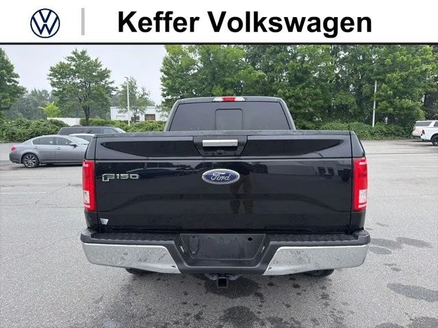 Used 2016 Black Ford XLT image 4