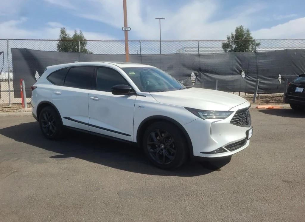 Used 2022 Platinum White Pearl Acura A-Spec image 2
