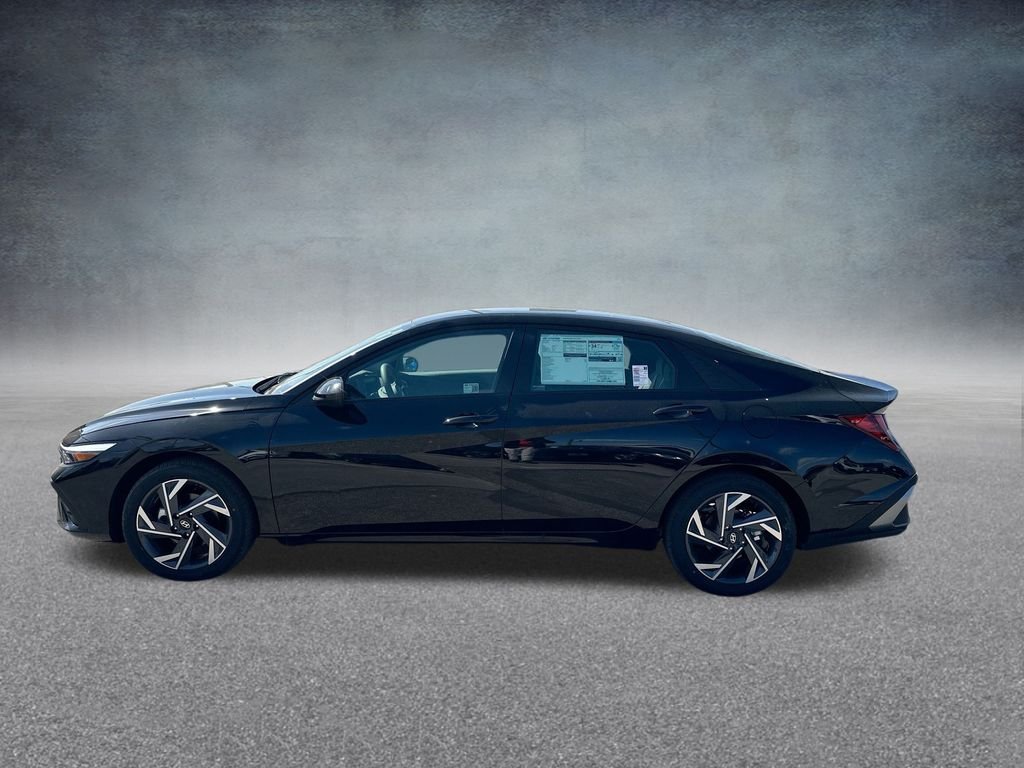 2025 Hyundai Elantra SEL - Photo 29