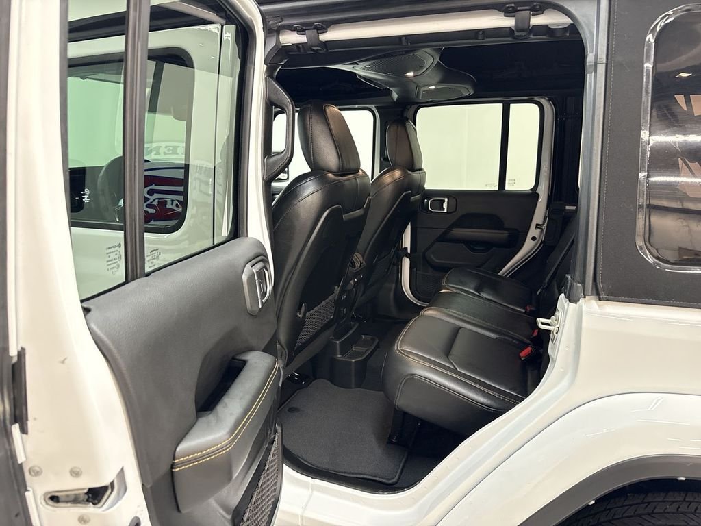 Used 2024 Bright White Clearcoat Jeep Sahara image 17