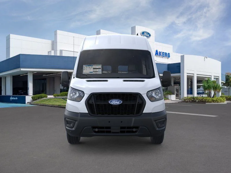New 2026 Oxford White Ford Base image 6