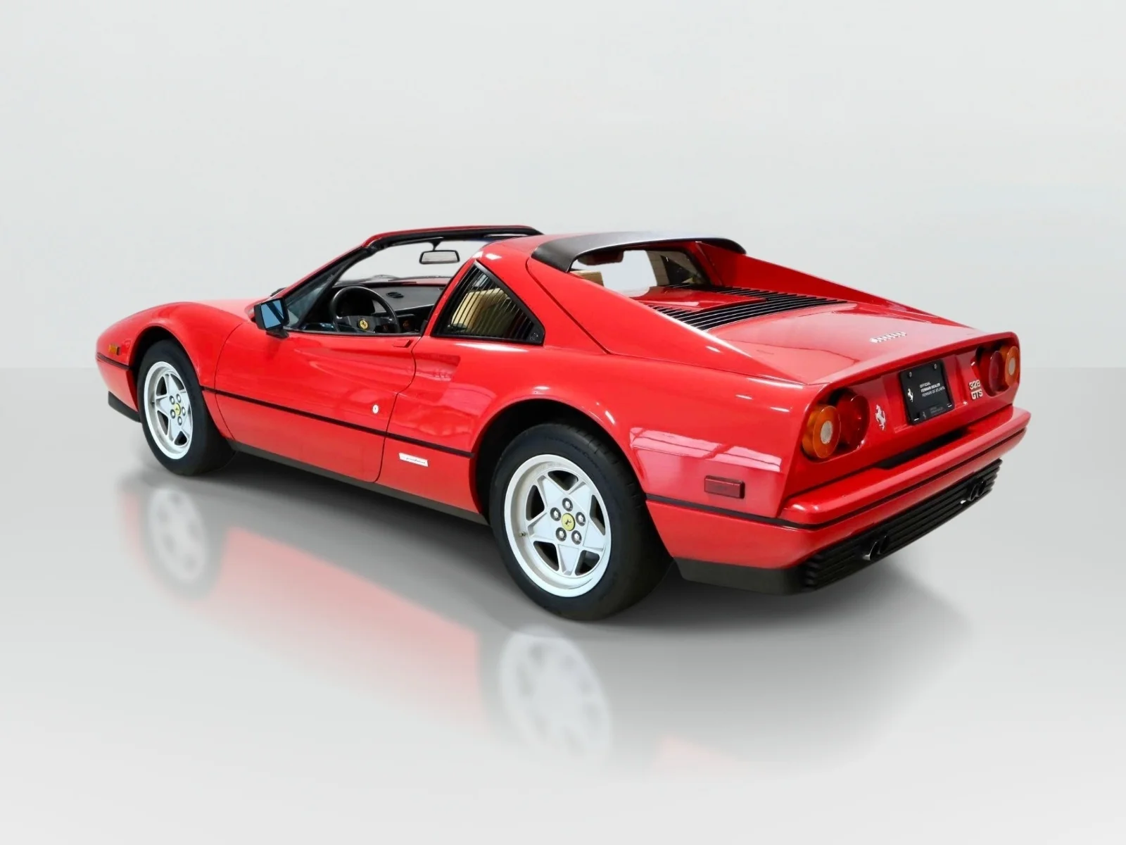 Used 1986 Red Ferrari GTS image 4