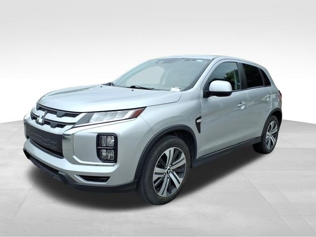 Used 2024 Black Mitsubishi 2.0 ES image 2