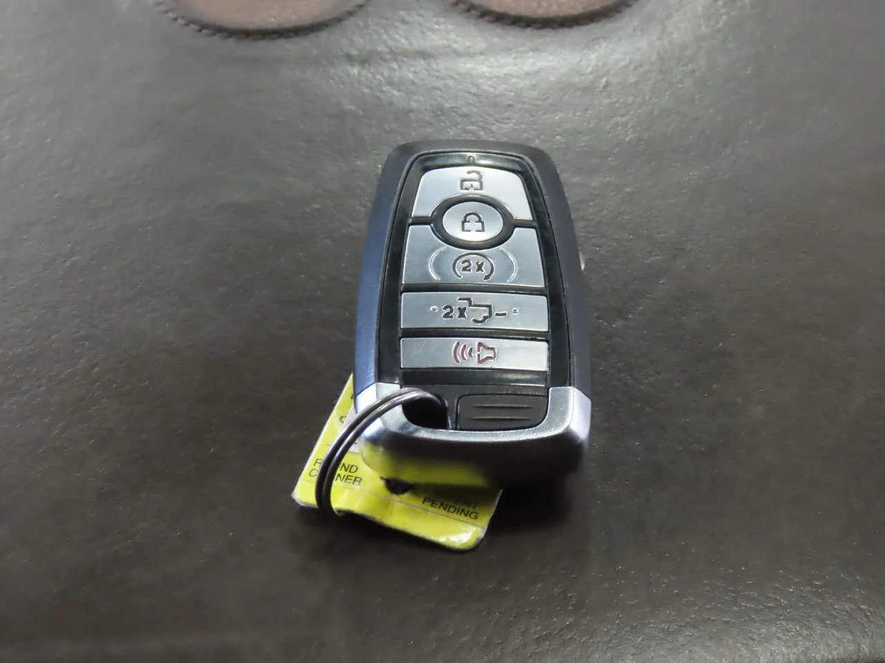 Used 2021 Oxford White Ford King Ranch Crew Cab image 21