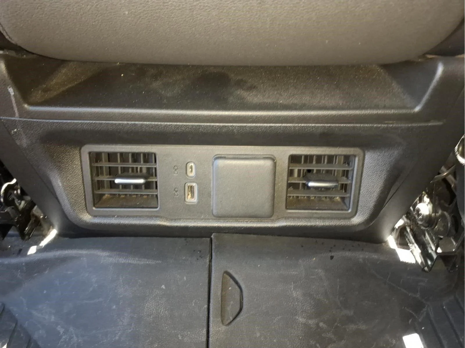 Used 2025 Sterling Gray Metallic Chevrolet LT image 15