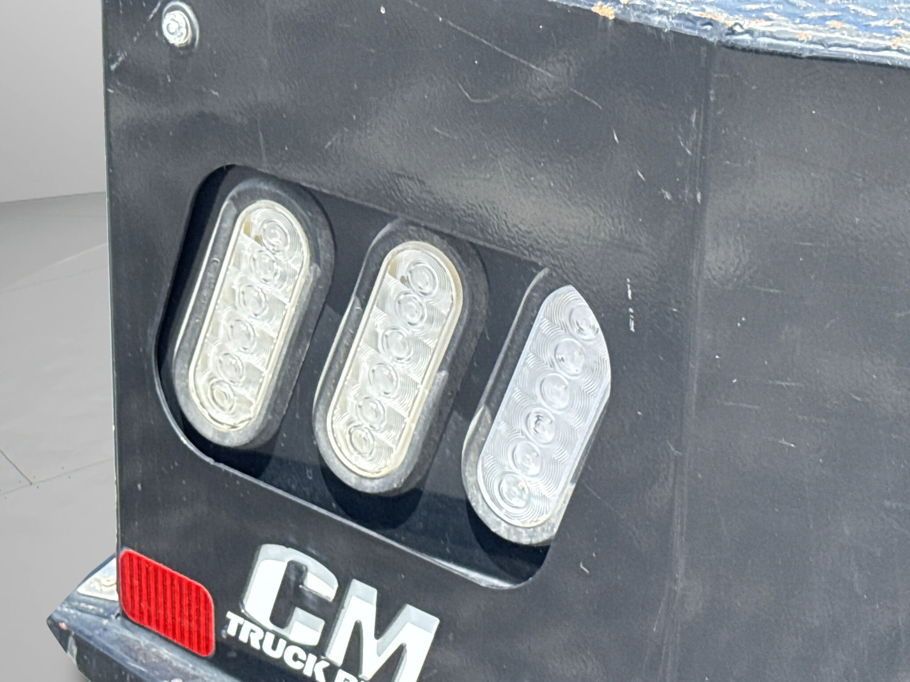 Used 2025 Oxford White Ford XL image 43