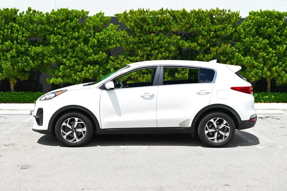 Used 2020 White Kia LX image 3