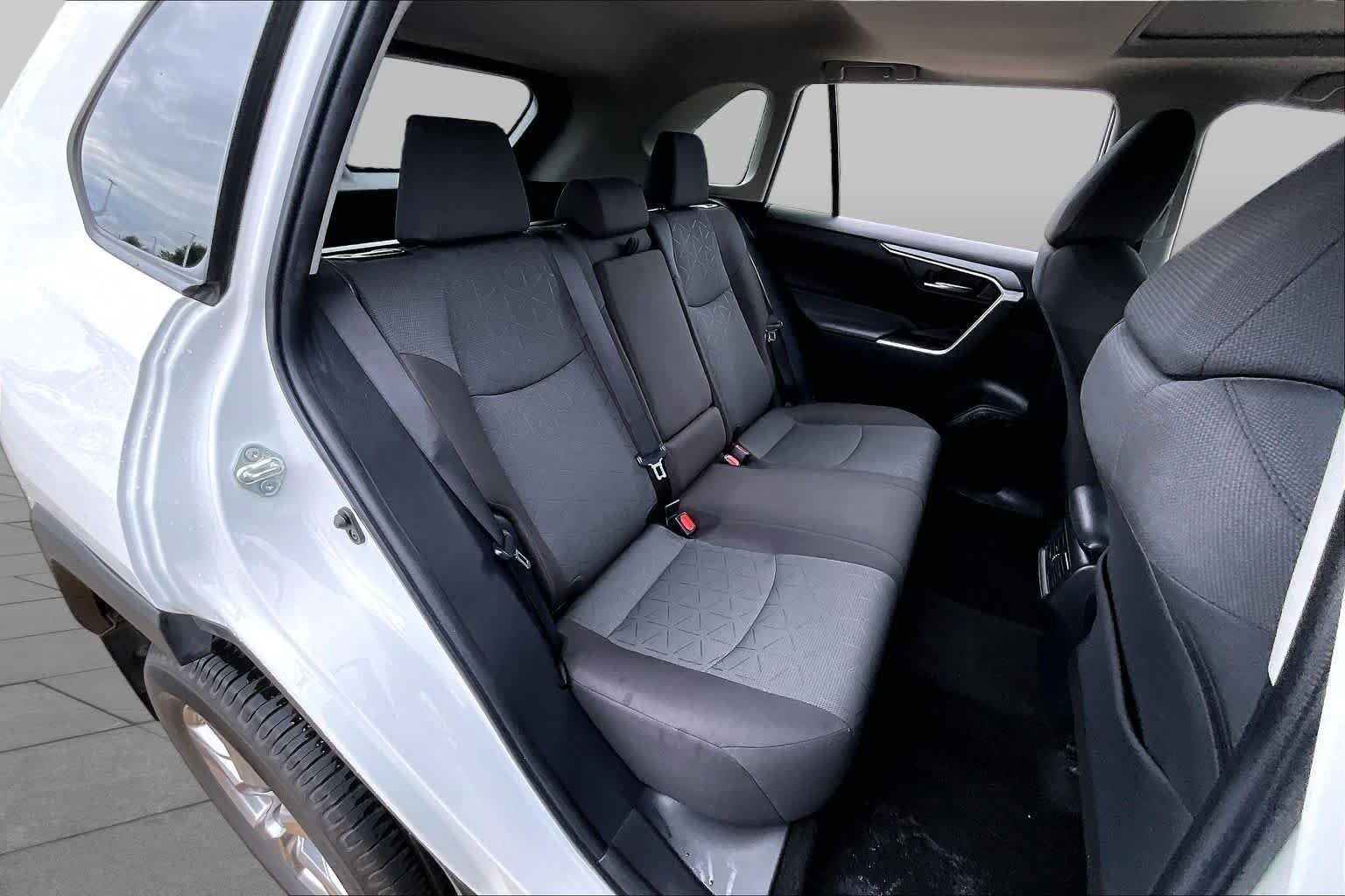 Used 2023 Ice Cap Toyota XLE image 21