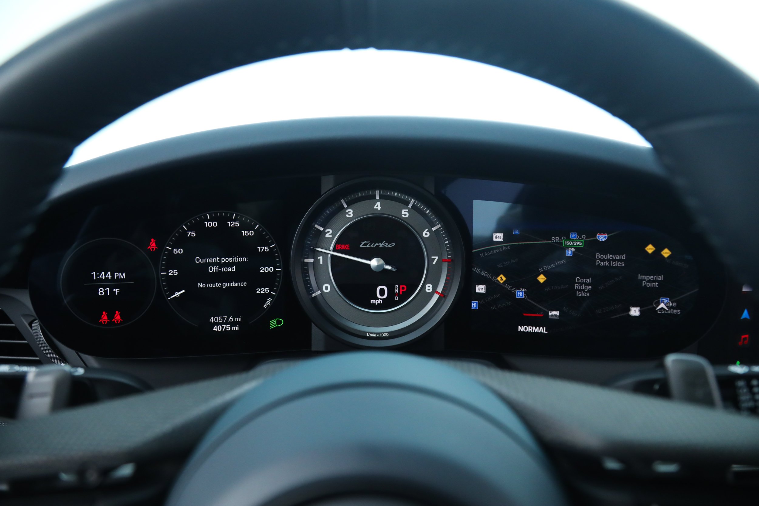 Used 2024 Gray Porsche Turbo Coupe image 25
