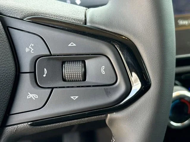 New 2027 Summit White Chevrolet RS image 25