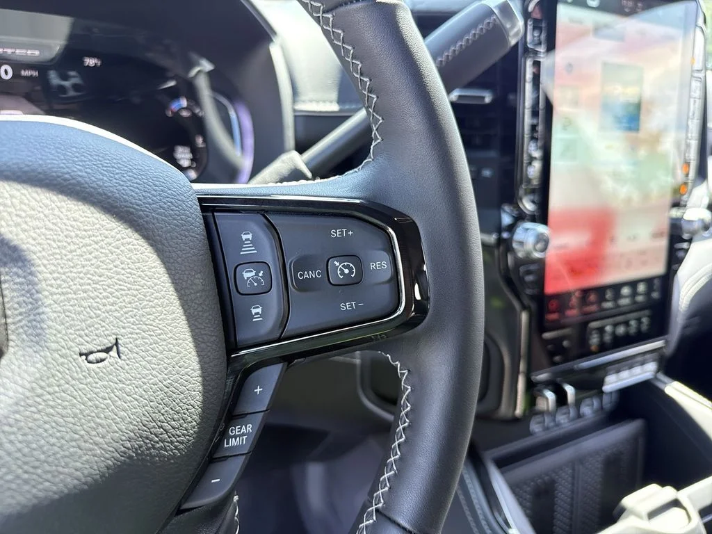 2026 RAM 2500 Limited - Photo 17