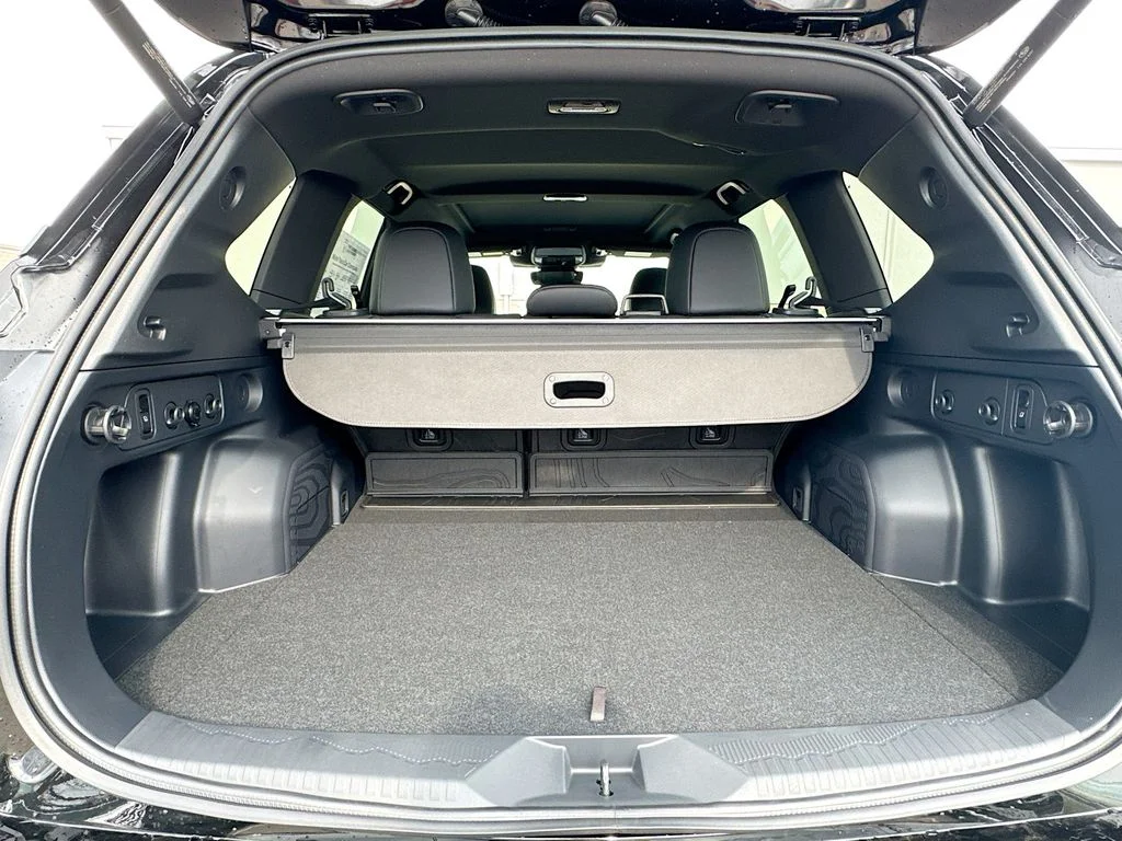 2026 Subaru Forester Limited - Photo 32