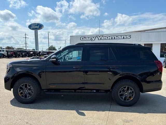 New 2026 Agate Black Metallic Ford Tremor® image 2