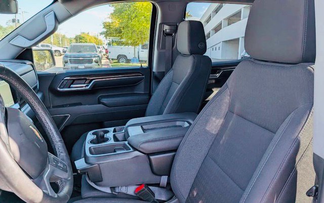 Used 2024 Dark Ash Metallic Chevrolet LT (2FL) image 10