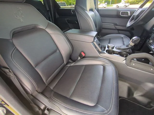 Used 2025 Black Ford Badlands image 33