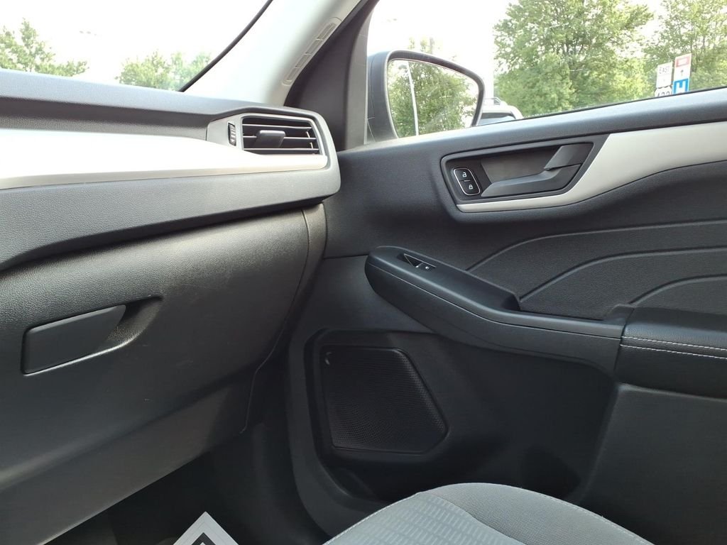 Used 2022 Oxford White Ford S image 19