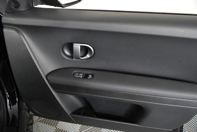 New 2026 Black Hyundai SE image 76