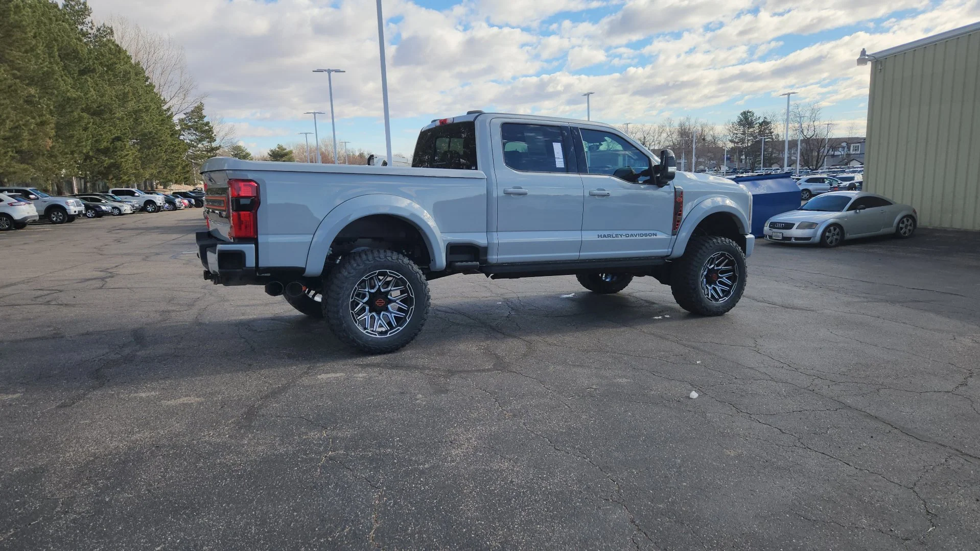 New 2026 Avalanche Ford LARIAT image 15