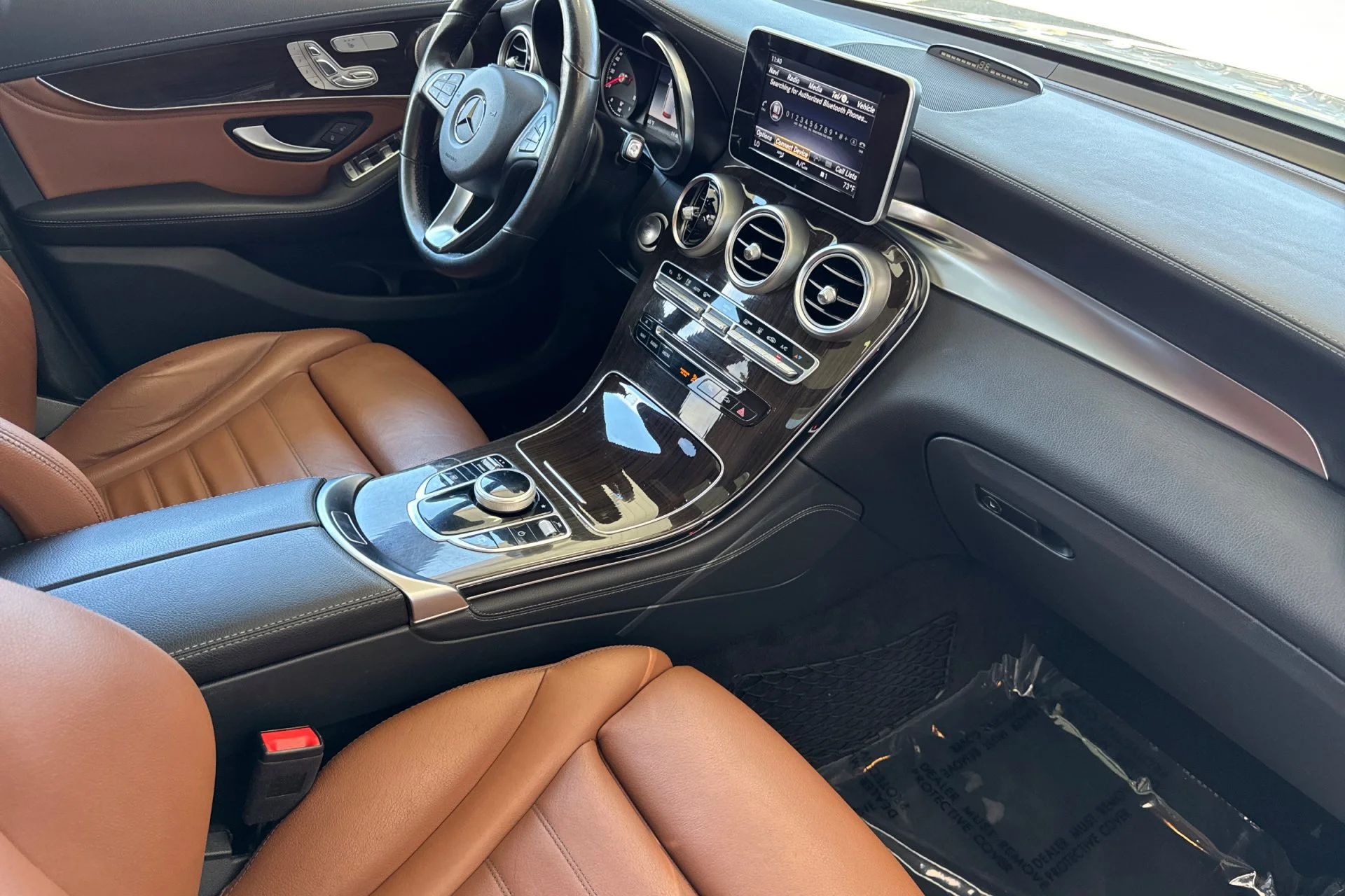 Used 2019 White Mercedes-Benz GLC 350e image 18