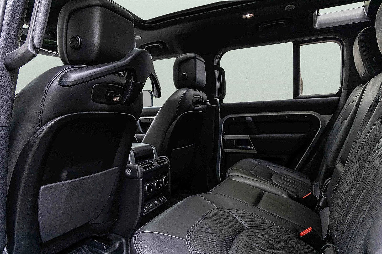 2022 Land Rover Defender XS Edition - Photo 24