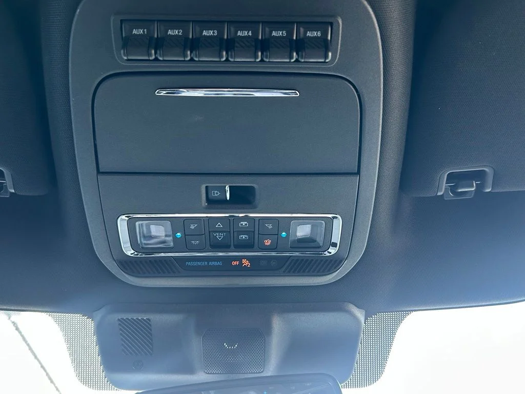 Used 2023 Avalanche Ford Raptor image 24