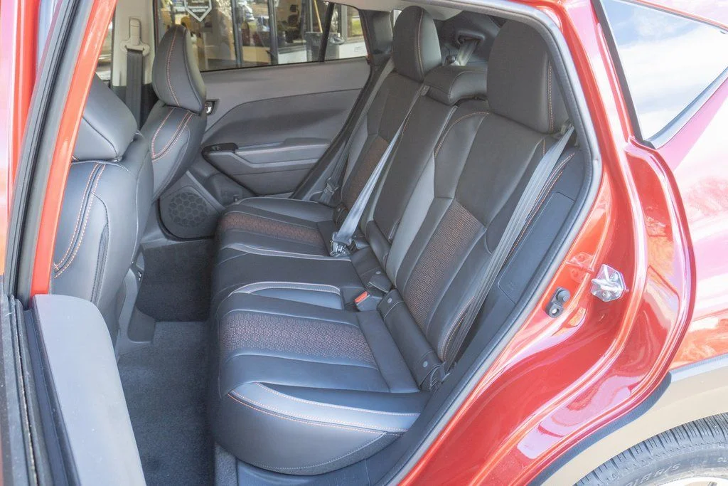New 2026 LITHIUM RED PEARL Subaru Limited image 17