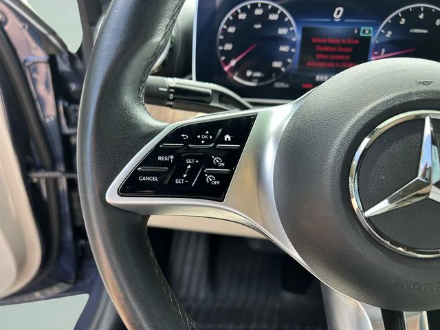 Used 2024  Mercedes-Benz C 300 image 31