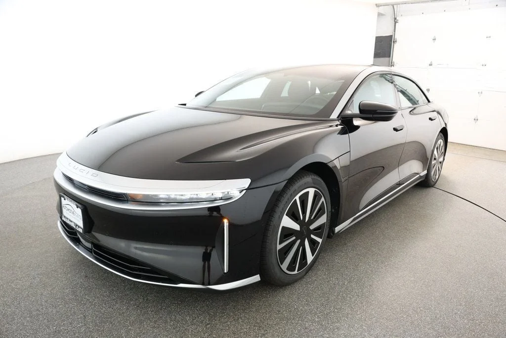 2023 Lucid Air Touring's photo