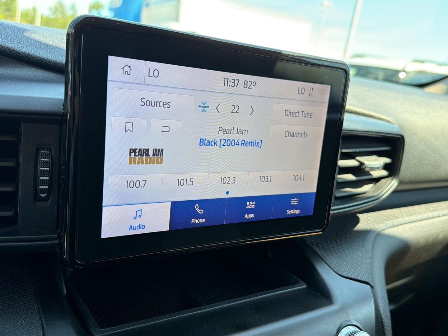Used 2020 Magnetic Ford Base image 24
